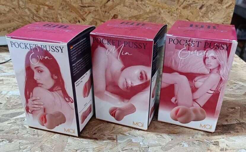 Мастурбатор-вагіна MAI Pocket Pussy Roxanne Flesh (у пакованні від іншої моделі) - Фото №4