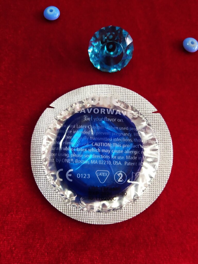 Презерватив ONE Fresh Mint ароматизированный, 1 шт - Фото №2 Презерватив ONE Fresh Mint ароматизированный, 1 шт - Фото №2